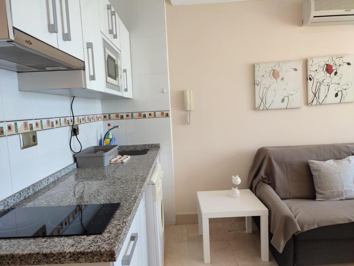 Turisstiko La Roca Chica 2 Apartamento Torremolinos Exterior foto