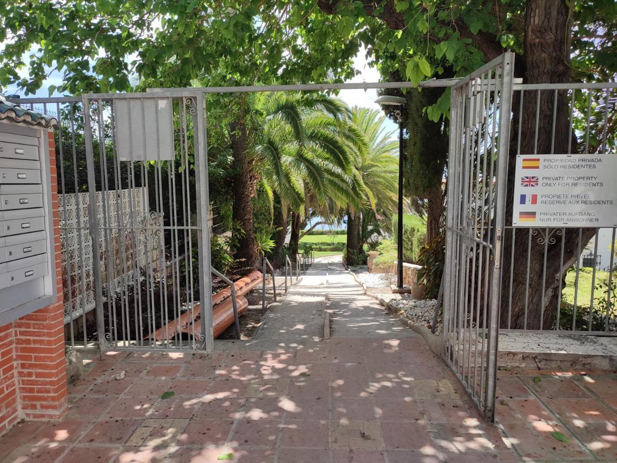 Turisstiko La Roca Chica 2 Apartamento Torremolinos Exterior foto